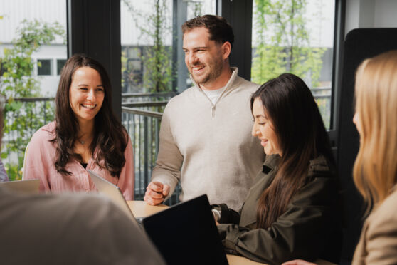 Teamarbeit bei Cteam Consulting: Innovative Planung und technische Lösungen für Projekte. Teamarbeit bei Cteam Consulting: Innovative Planung und technische Lösungen für Projekte.
