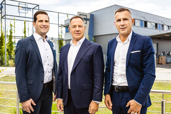 Von links nach rechts: Hubert Deutsch (Vorstand), Helmut Locher (Gründer & Aufsichtsratsvorsitzender), Jochen Spitz (Sprecher des Vorstands) der Cteam-Gruppe Cteam Führungsteam: Experten für Consulting, Planung und Bau von Anlagen.